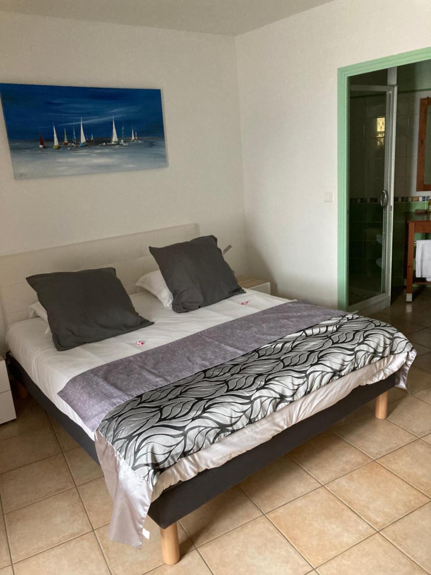 La Grande Mare Hotell Saint-Benoît-des-Ondes Exteriör bild