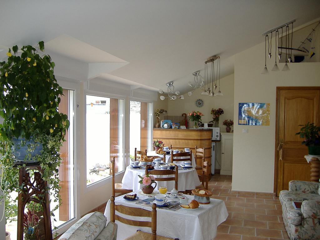 La Grande Mare Hotell Saint-Benoît-des-Ondes Exteriör bild
